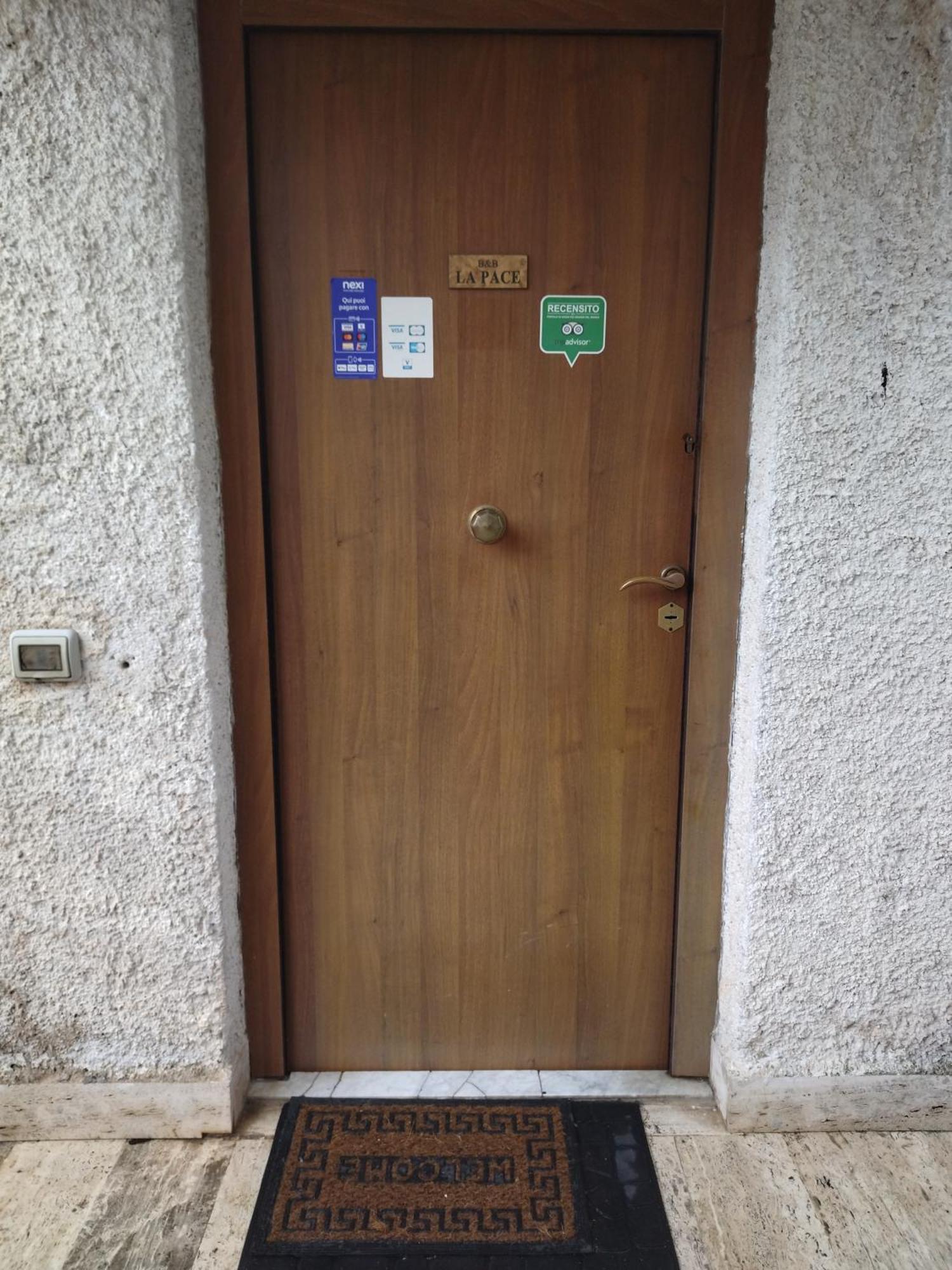 B&B La Pace Ардеа Екстер'єр фото