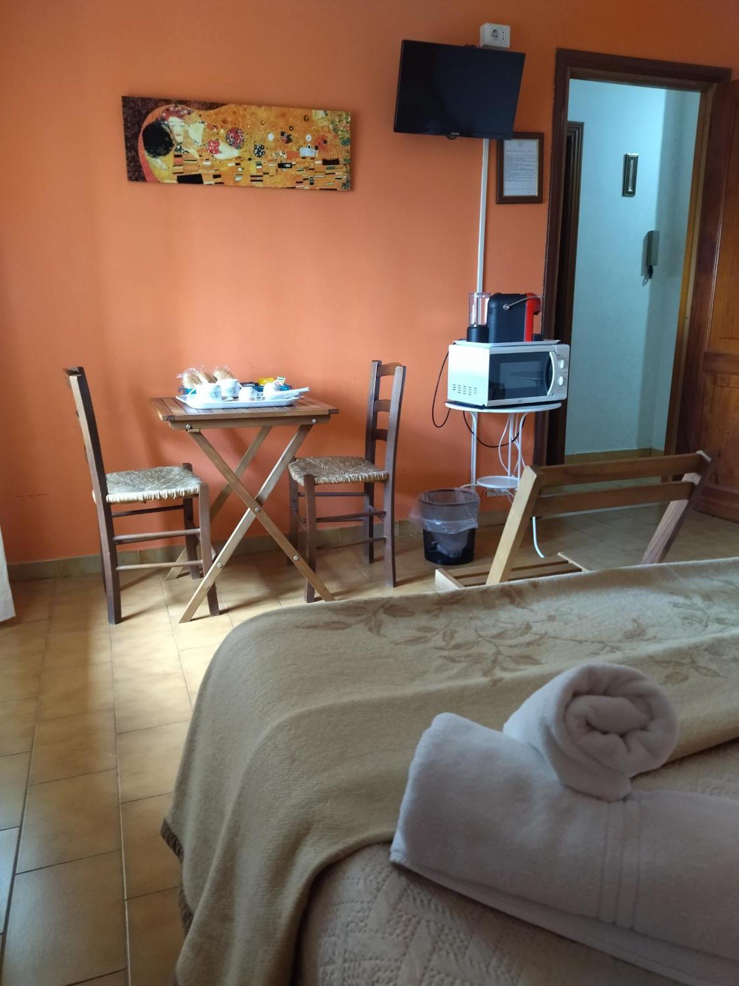 B&B La Pace Ардеа Екстер'єр фото
