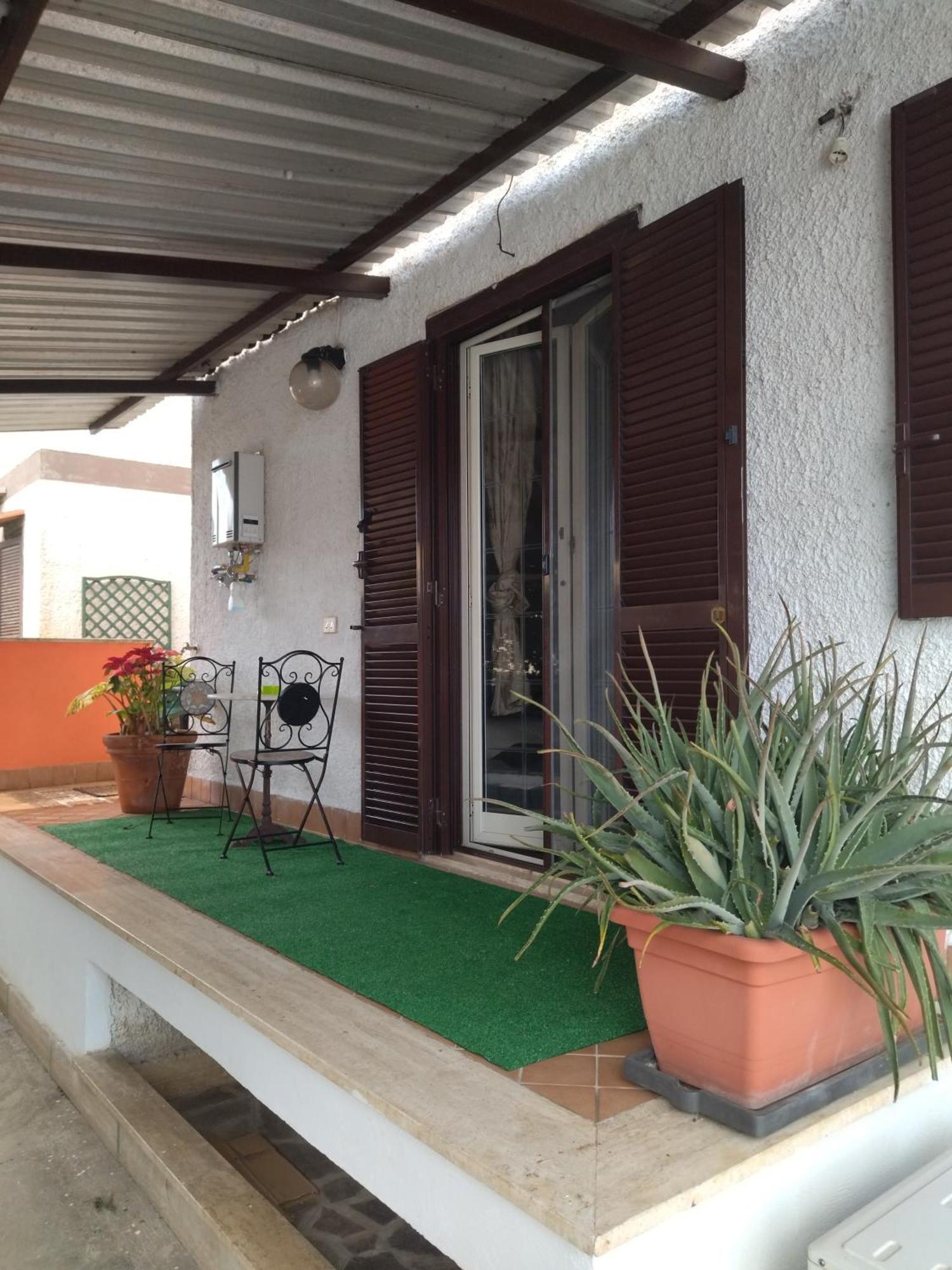 B&B La Pace Ардеа Екстер'єр фото